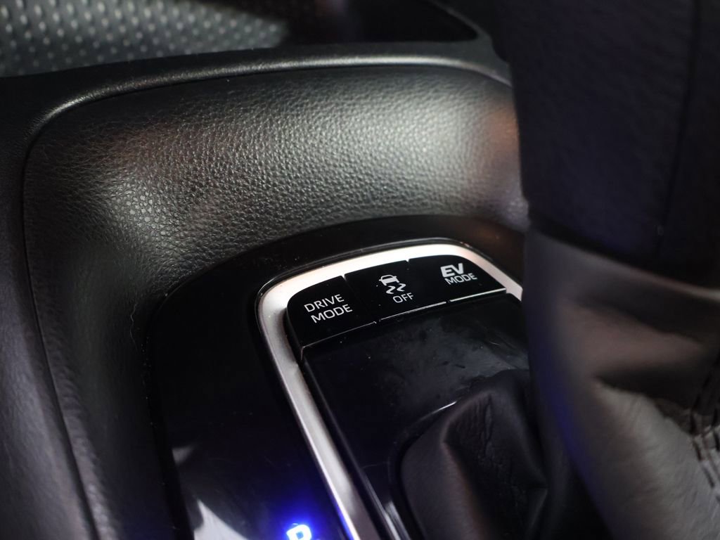 Used 2020 Toyota Corolla LE w/ Carpet Mat Package (TMS) image 43