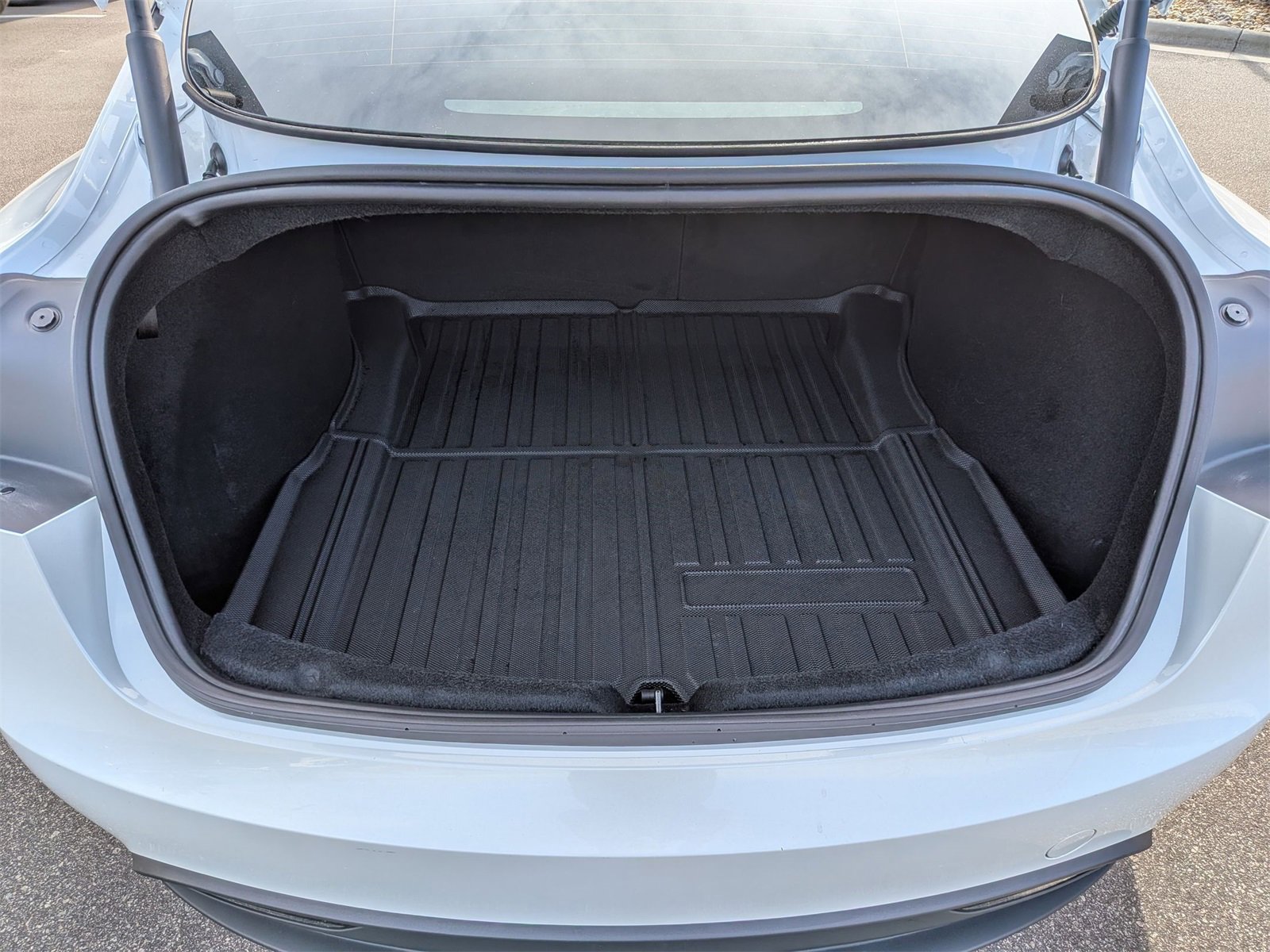 Used 2025 Tesla Model 3 Long Range image 30