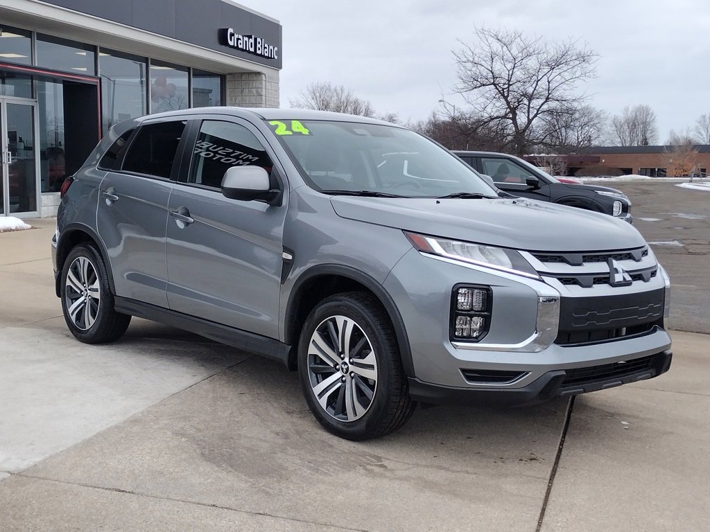 Used 2024 Mitsubishi Outlander Sport ES image 12