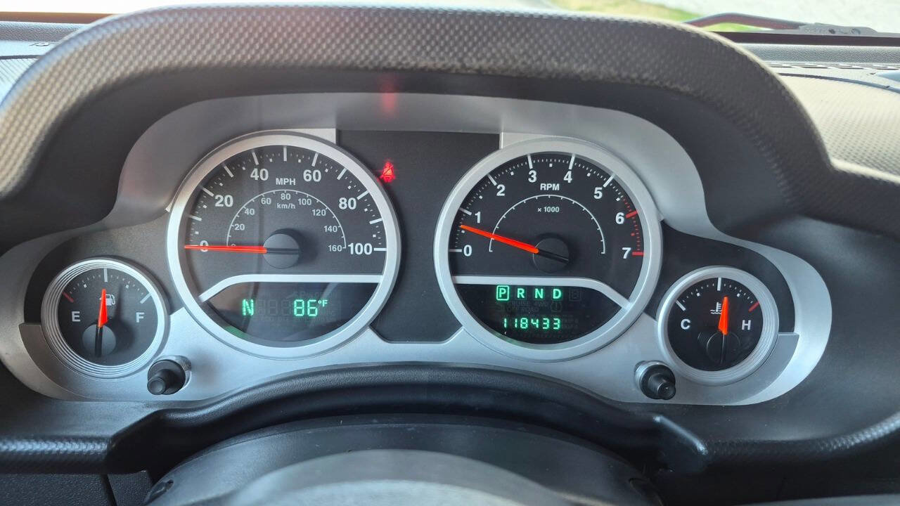 Used 2010 Jeep Wrangler Sport image 29