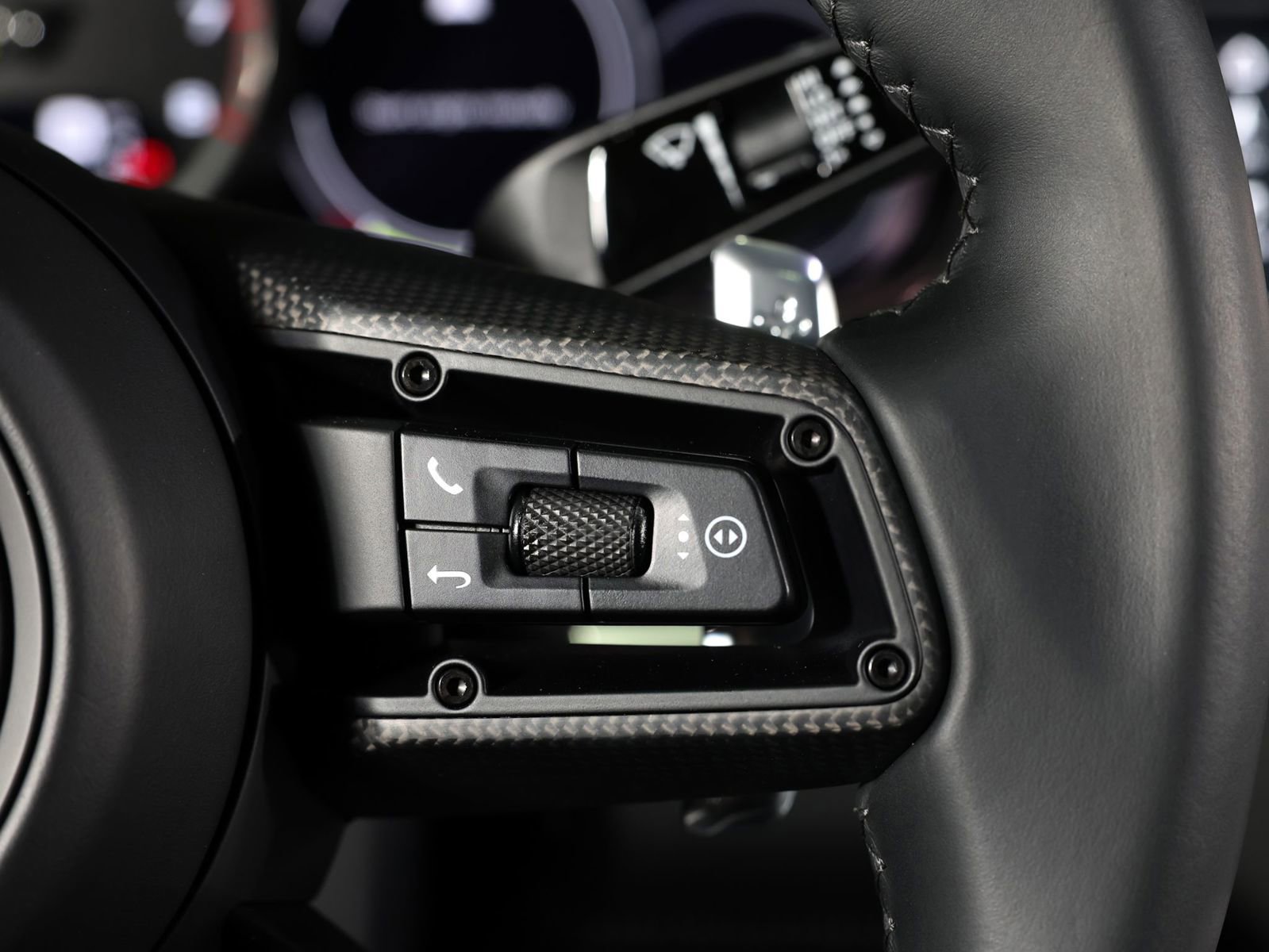 Used 2021 Porsche Panamera Turbo S w/ Assistance Package image 39