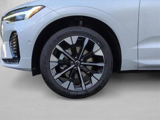 New 2026 Volvo XC60 B5 Plus w/ Protection Package Premier image 10