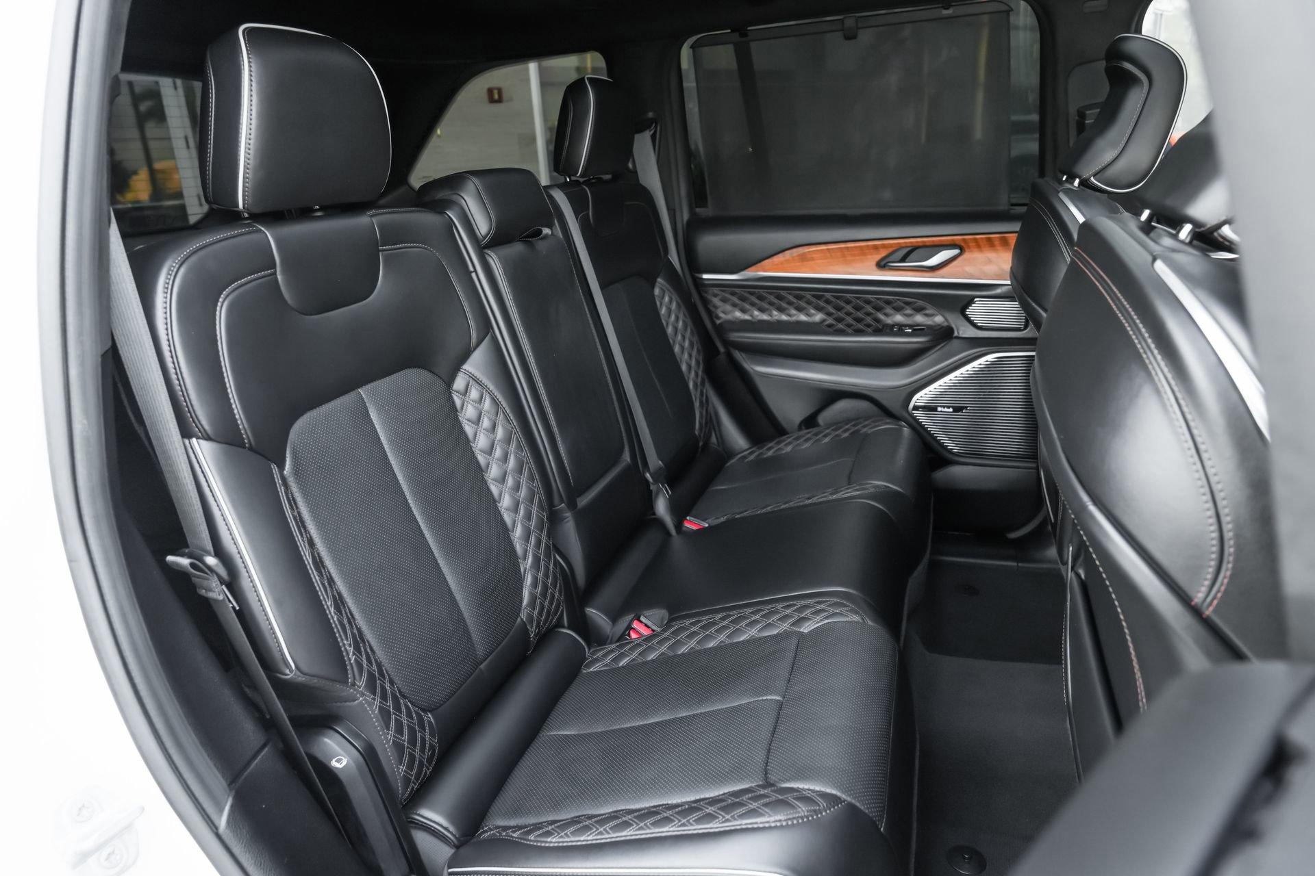 Used 2022 Jeep Grand Cherokee Summit image 41