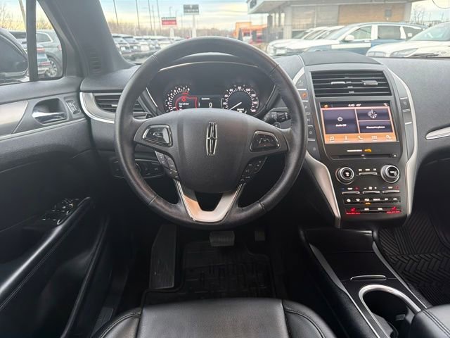 Used 2019 Lincoln MKC Premiere image 14