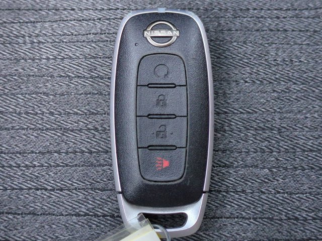 Certified 2023 Nissan Rogue SV image 26