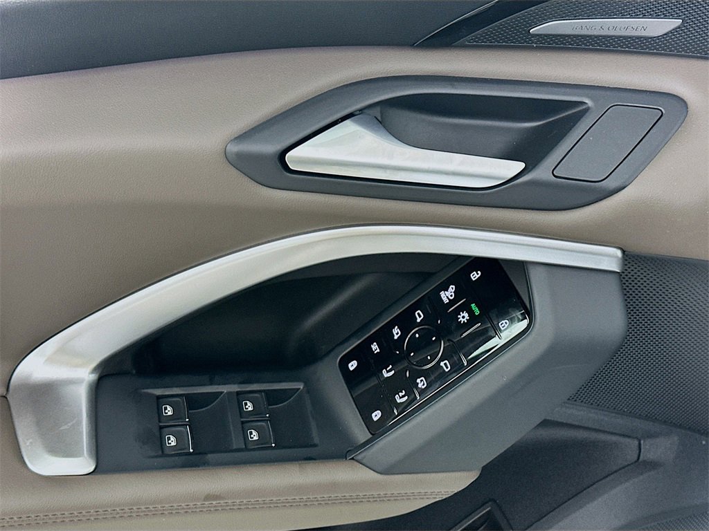 New 2025 Audi Q5 Premium Plus image 21