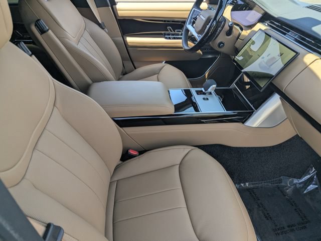 New 2026 Land Rover Range Rover SE AWD/4WD image 14