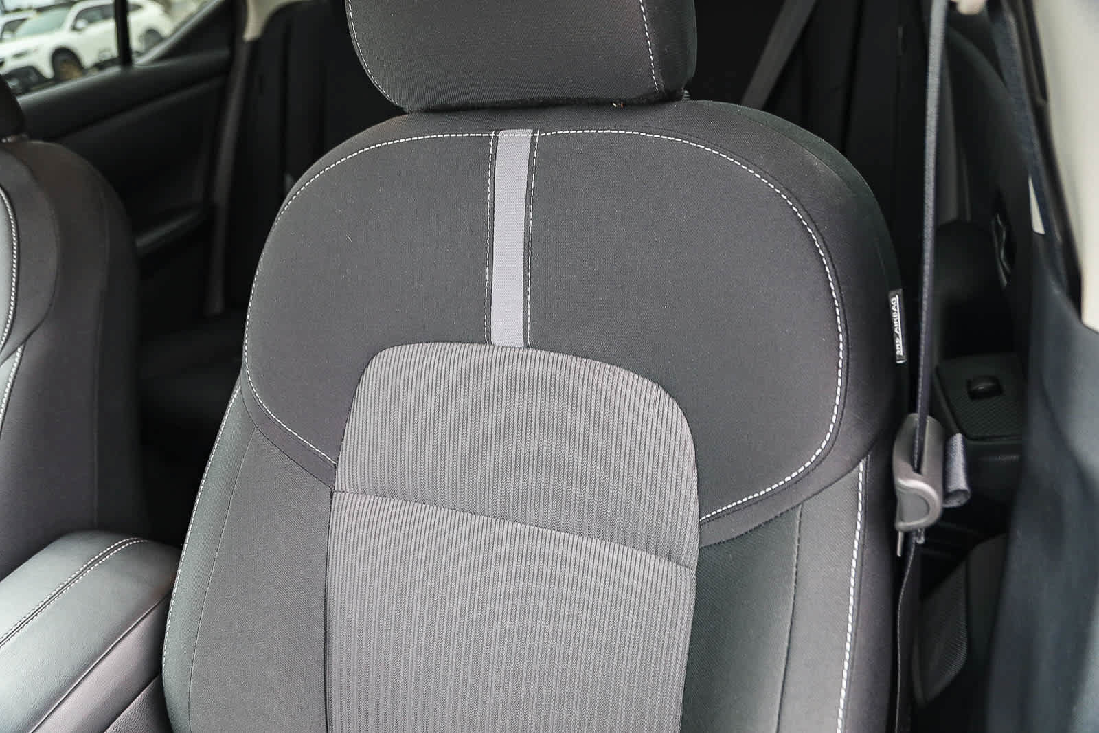 Used 2025 Nissan Sentra SV w/ All-Weather Package FWD image 24