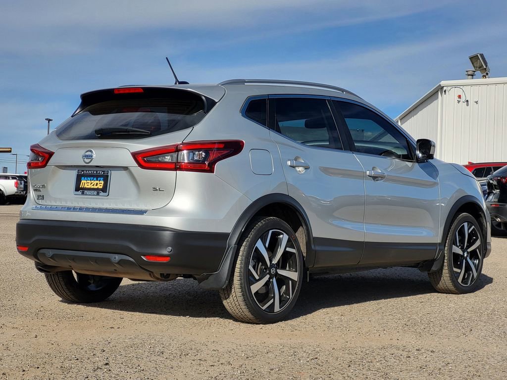 Used 2022 Nissan Rogue Sport SL w/ Premium Package image 5