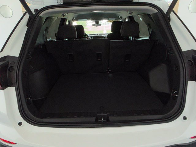 Used 2024 Chevrolet Equinox LT FWD image 32