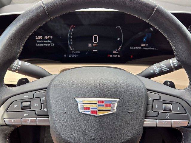 Certified 2025 Cadillac XT4 Premium Luxury w/ Cold Weather Package FWD image 33