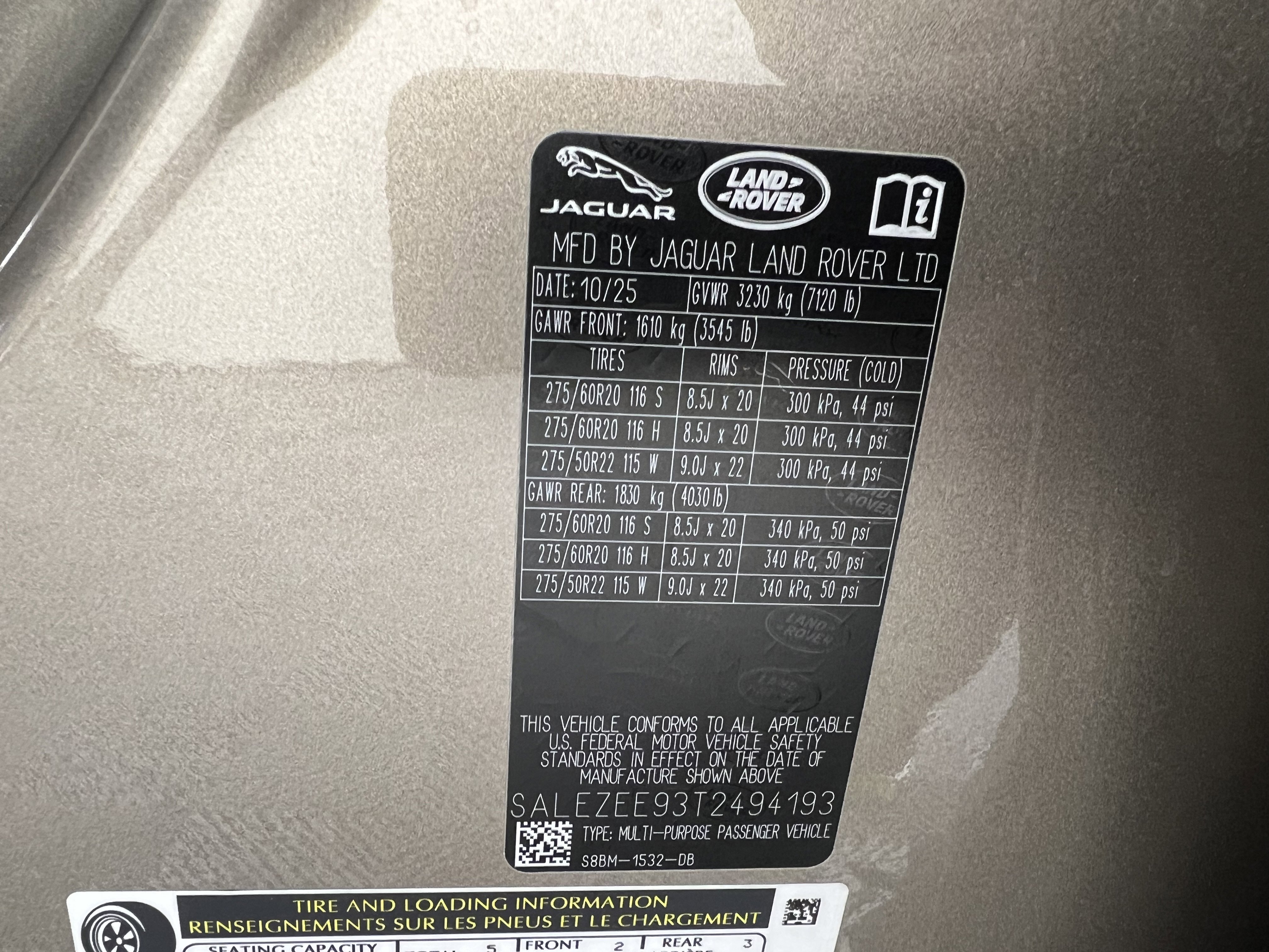 Used 2026 Land Rover Defender 110 OCTA image 33