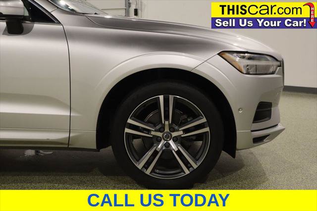 Used 2019 Volvo XC60 T5 Momentum w/ Premium Package FWD image 10