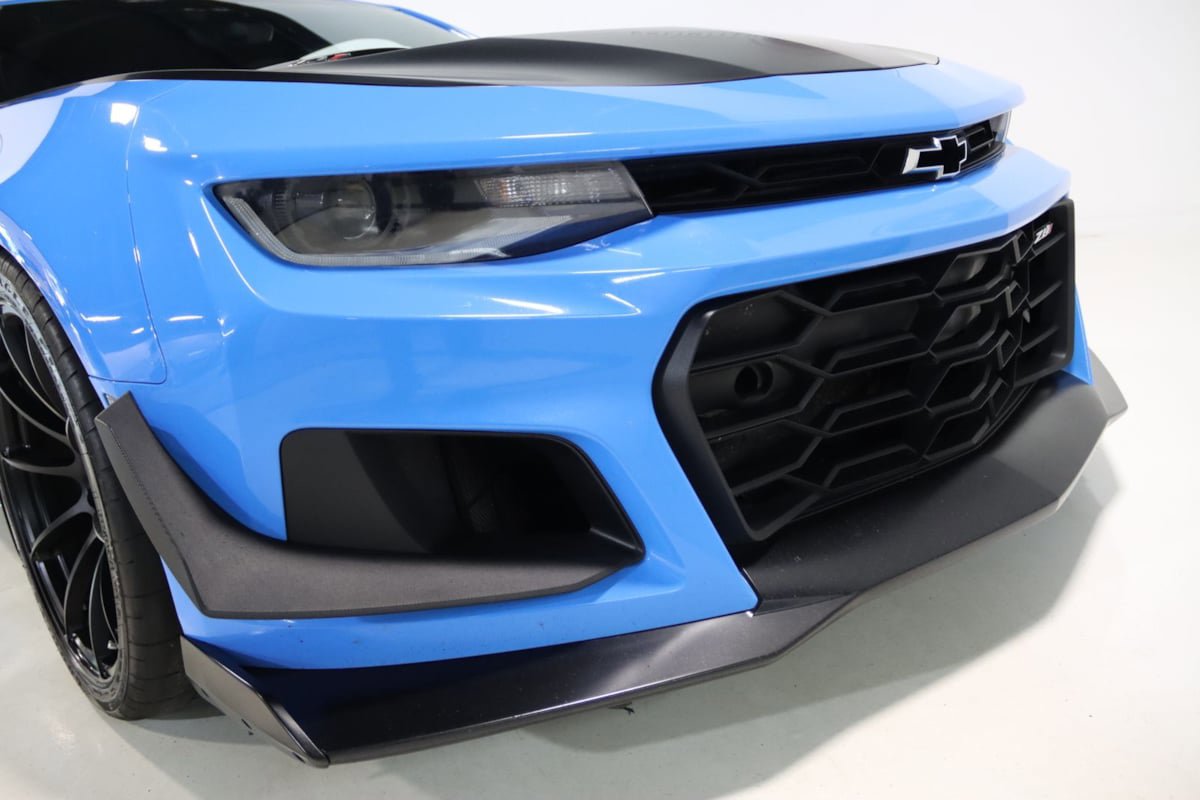 Used 2022 Chevrolet Camaro ZL1 RWD image 32