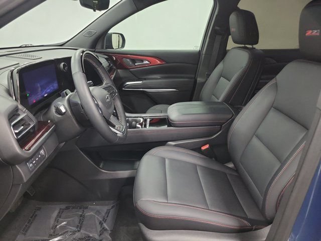 Used 2025 Chevrolet Traverse Z71 w/ Enhanced Driving Package AWD/4WD image 21