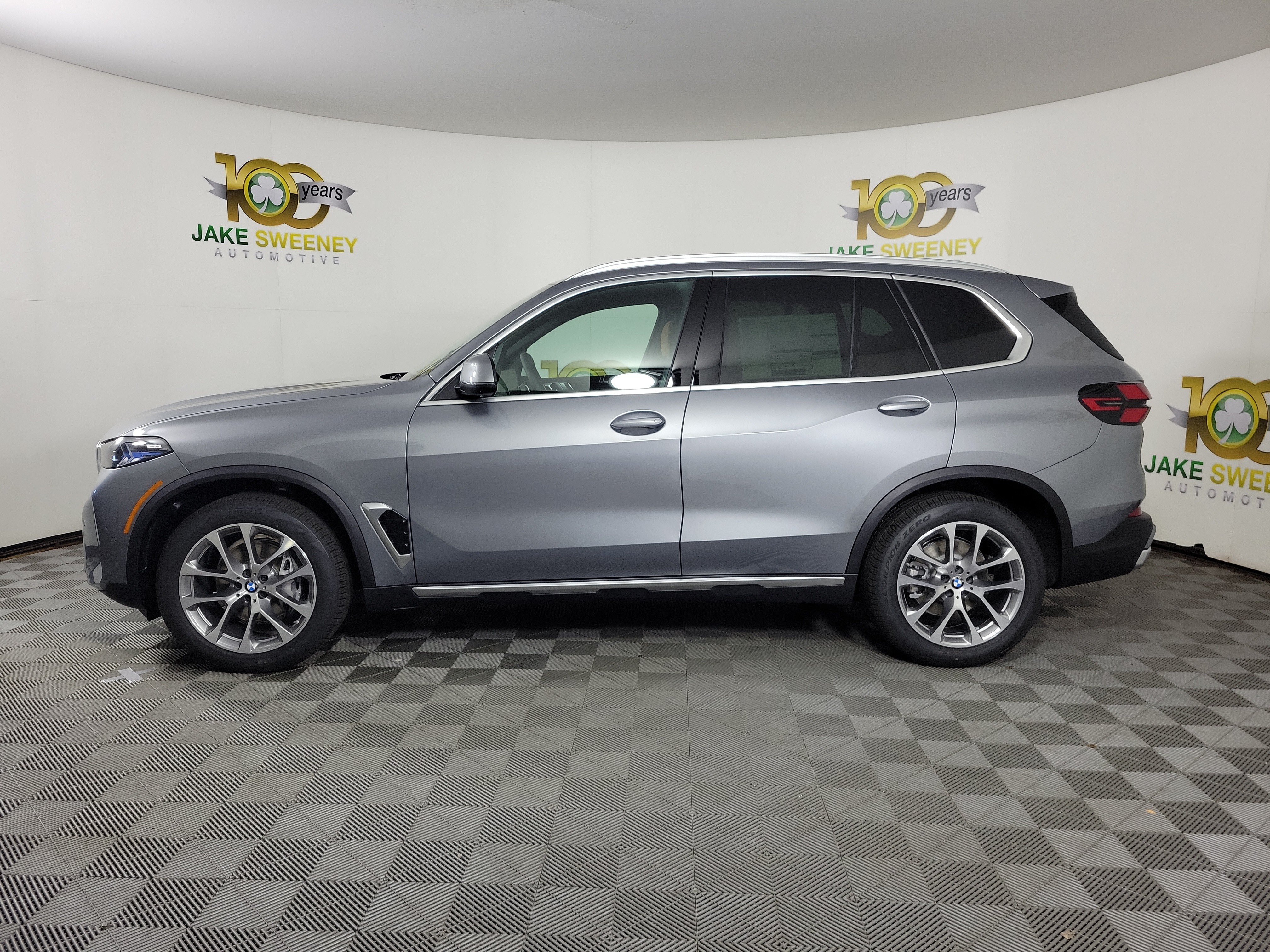 Used 2026 BMW X5 xDrive40i AWD/4WD image 4