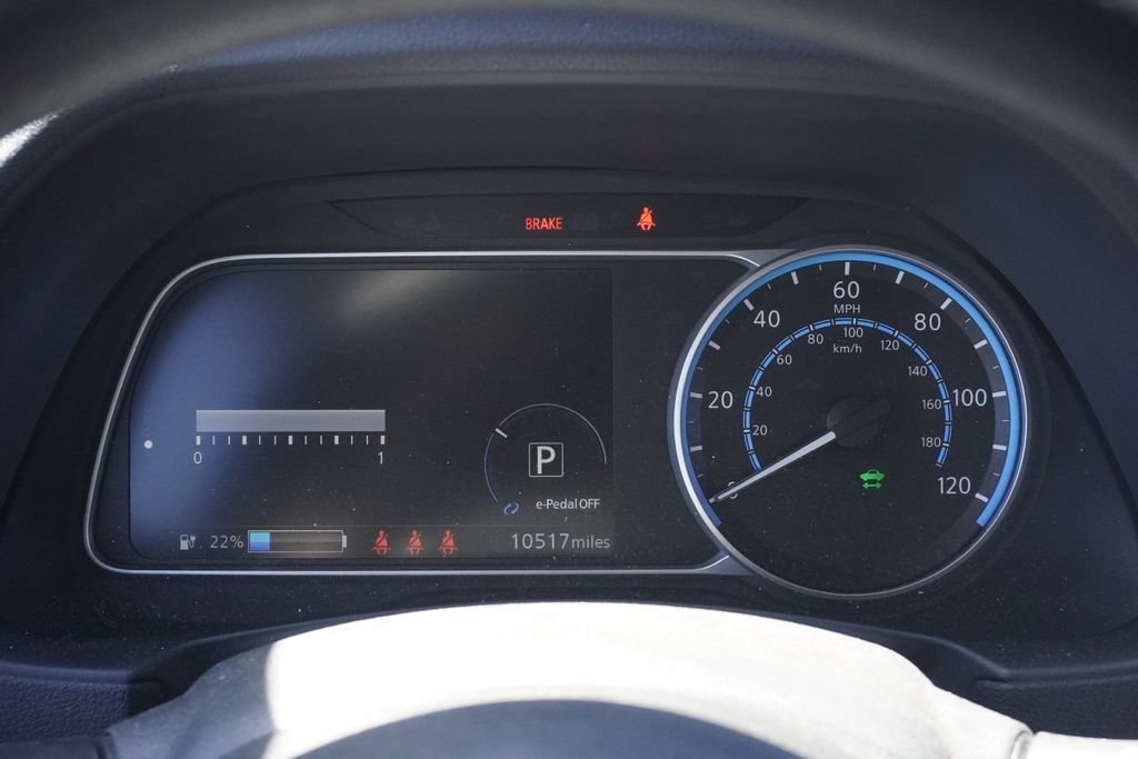 Used 2025 Nissan Leaf S FWD image 11