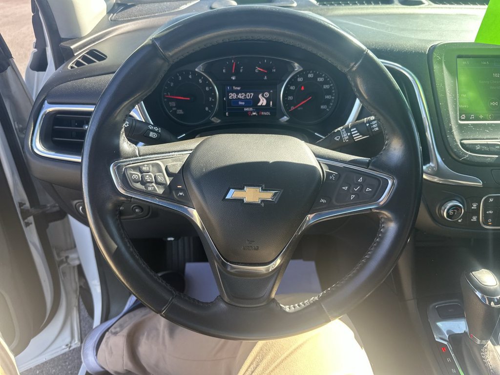 Used 2020 Chevrolet Equinox LT AWD/4WD image 21