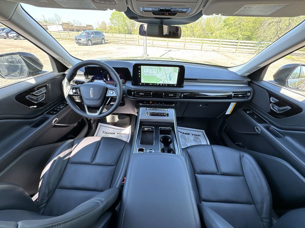New 2026 Lincoln Aviator AWD image 21