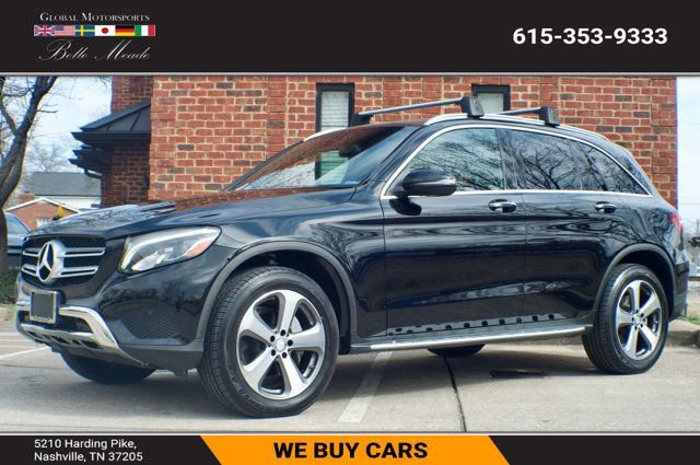 Used 2017 Mercedes-Benz GLC 300 4MATIC image 1