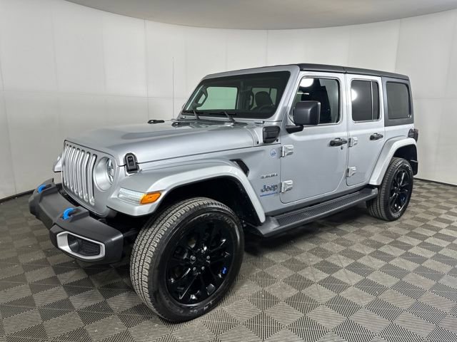 Used 2023 Jeep Wrangler Unlimited Sahara w/ Cold Weather Group image 7