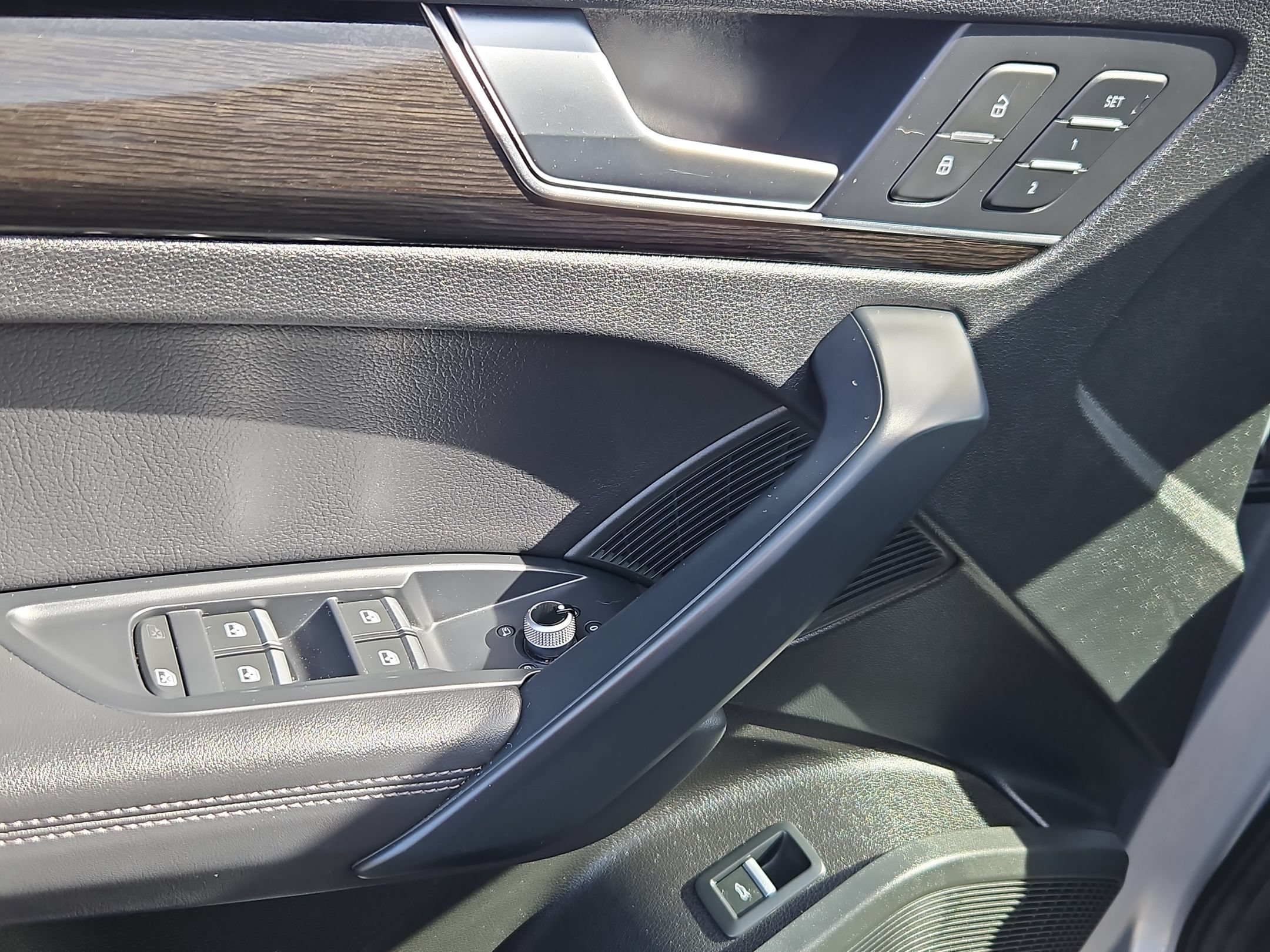 Used 2018 Audi Q5 Prestige w/ Prestige Package AWD/4WD image 10