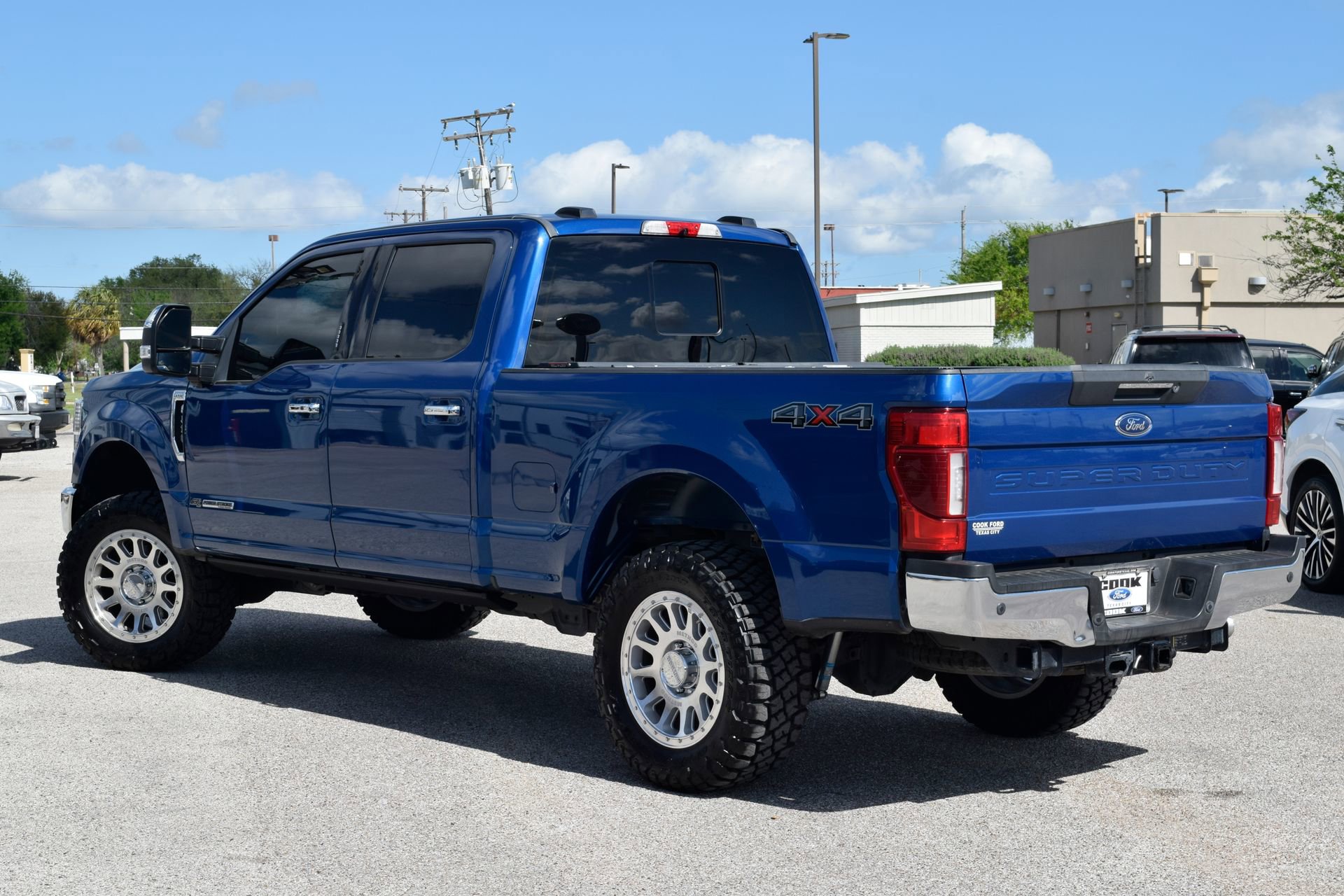 Used 2022 Ford F250 Lariat w/ Lariat Ultimate Package AWD/4WD image 4