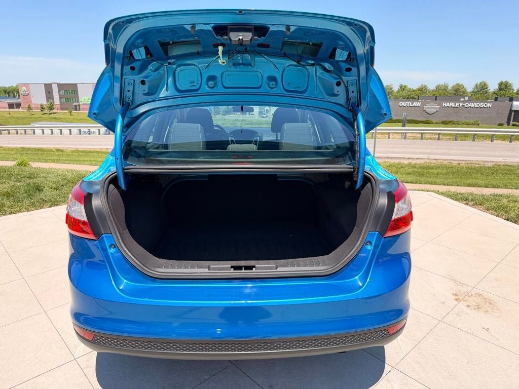 Used 2014 Ford Focus SE FWD image 22