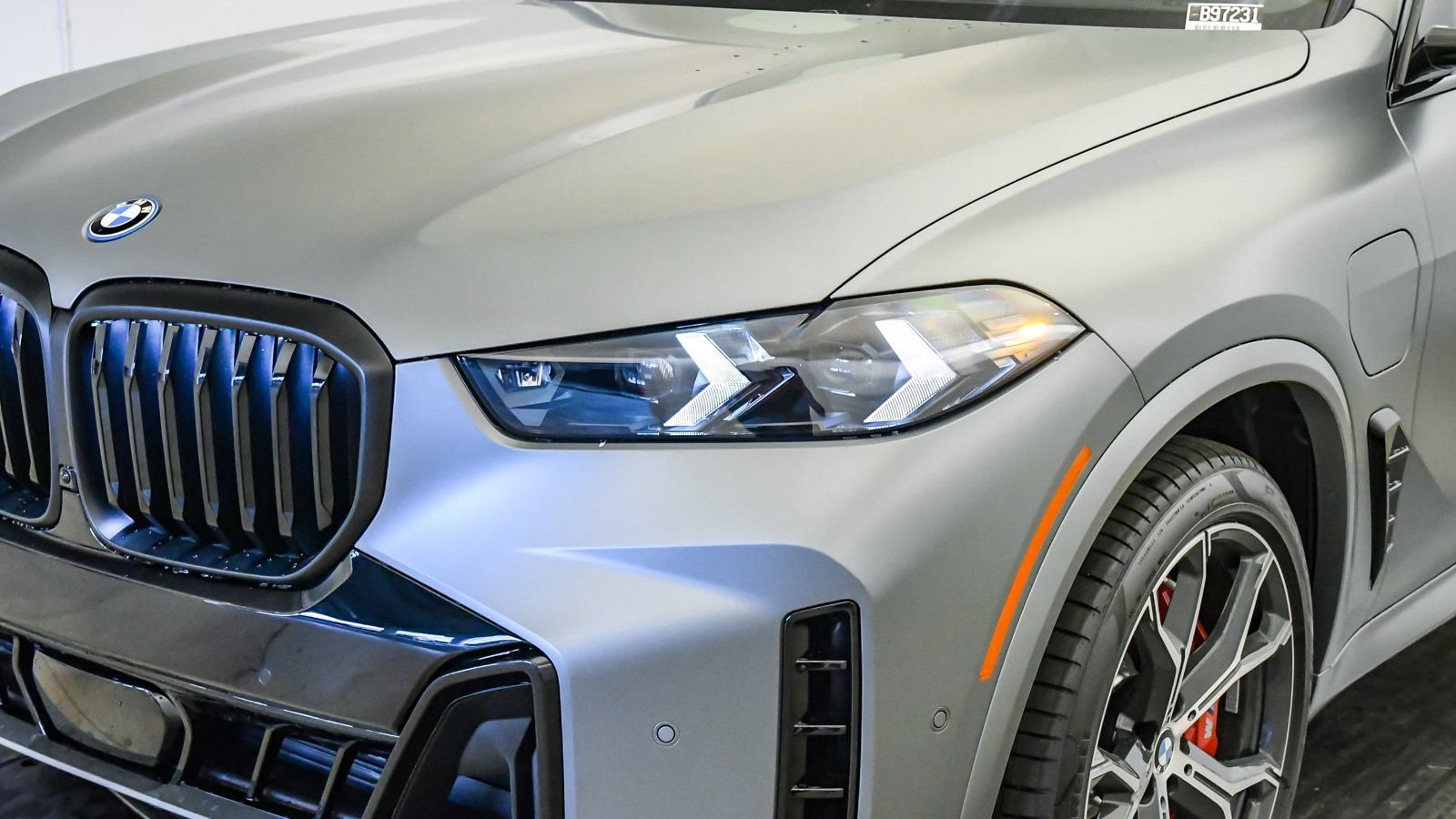 New 2026 BMW X5 xDrive50e AWD/4WD image 9