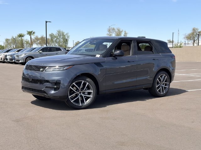 New 2027 Land Rover Range Rover Sport SE AWD/4WD image 2