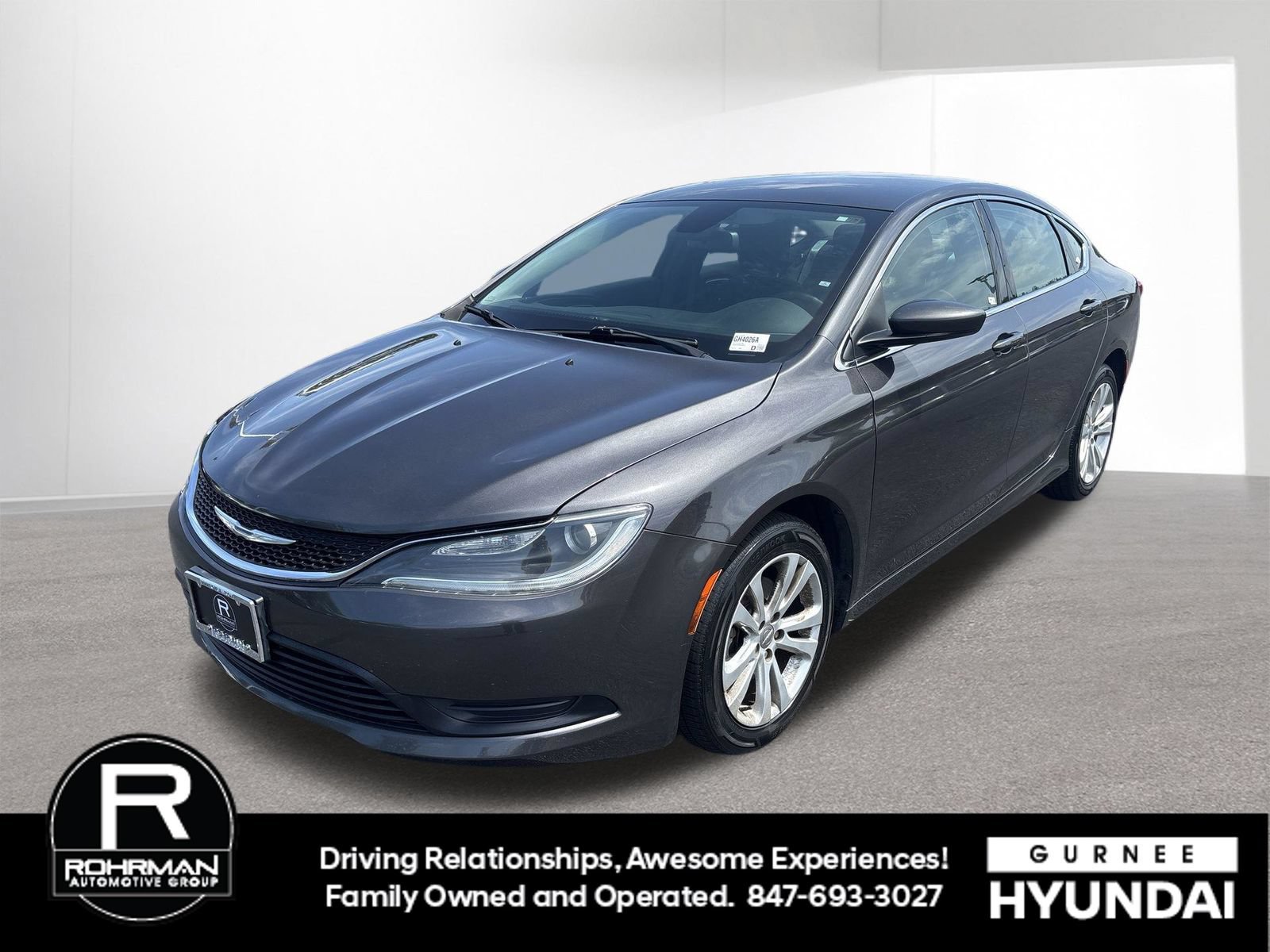 Used 2017 Chrysler 200 LX FWD image 4