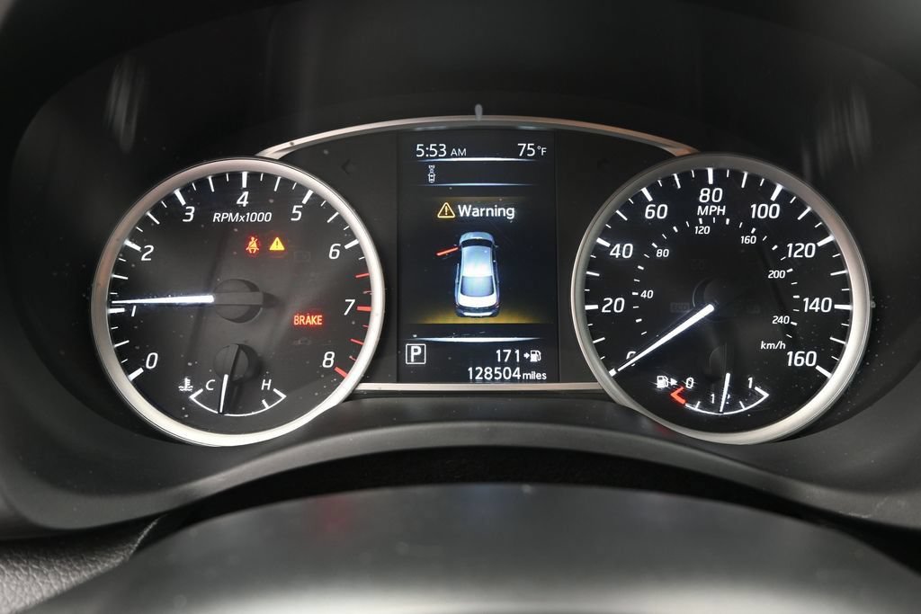 Used 2018 Nissan Sentra SV w/ Electronics Package FWD image 21