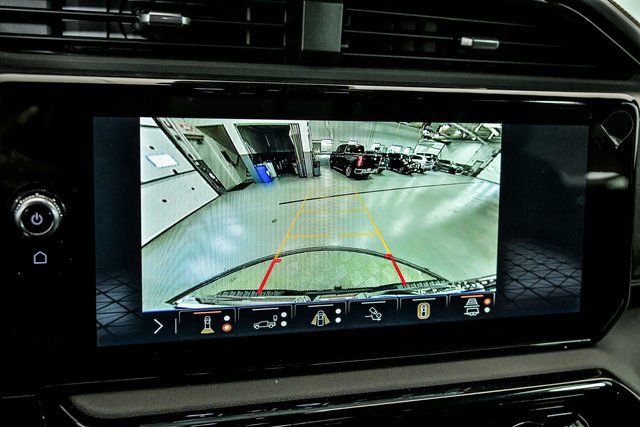 New 2026 GMC Sierra 1500 AT4 w/ Technology Package image 16