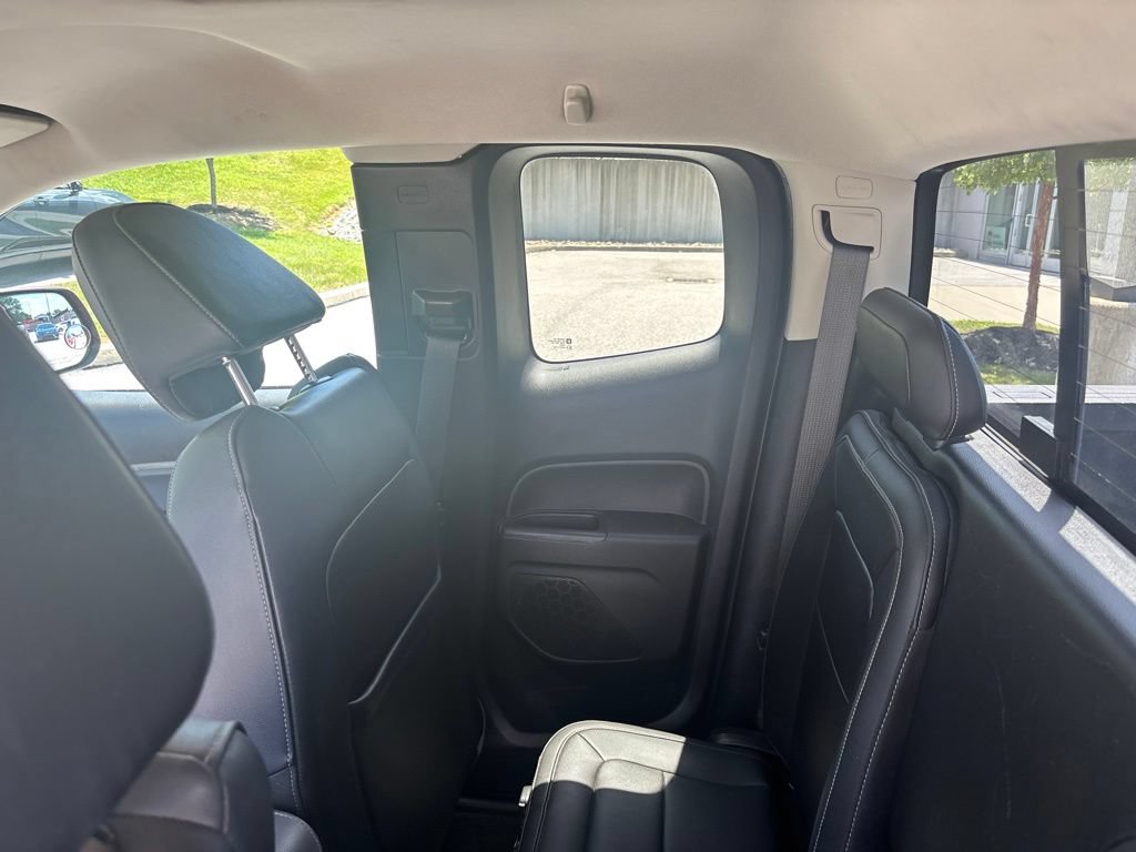 Used 2018 Chevrolet Colorado Z71 AWD/4WD image 19