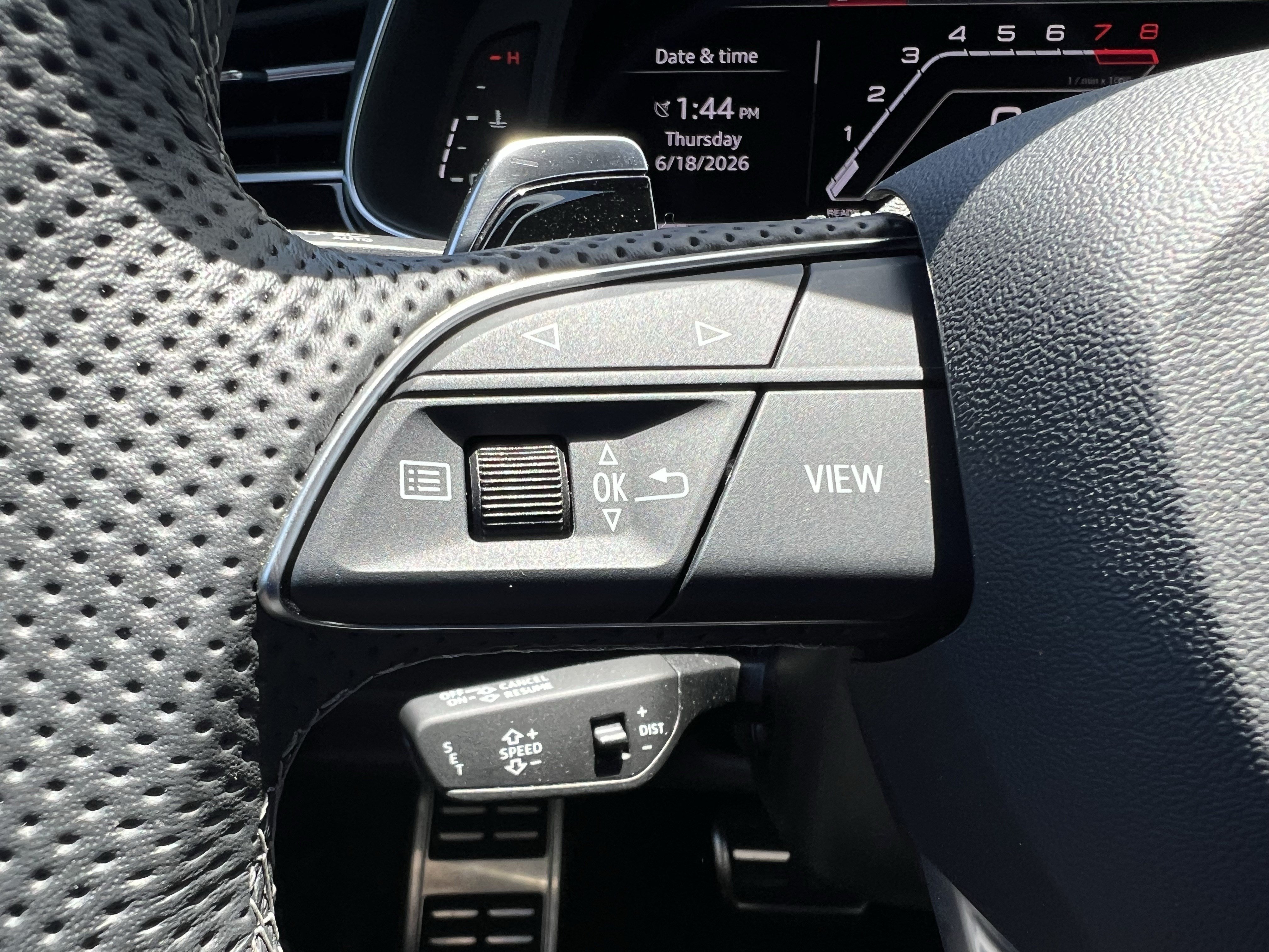 Certified 2025 Audi RS Q8 performance AWD/4WD image 19