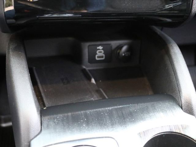 Used 2024 Ford Escape Platinum image 22