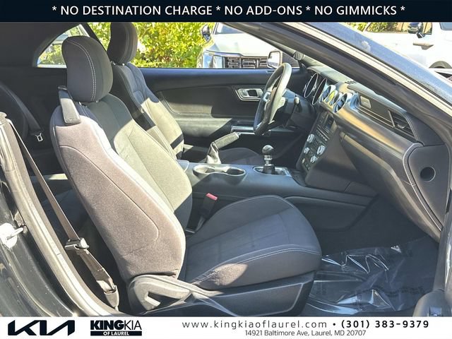 Used 2018 Ford Mustang Convertible w/ Ecoboost Performance Package RWD image 16