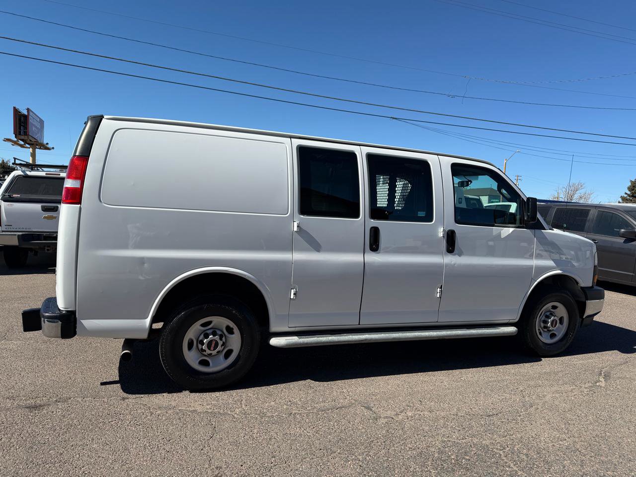 Used 2020 GMC Savana 2500 w/ Driver Convenience Package image 10