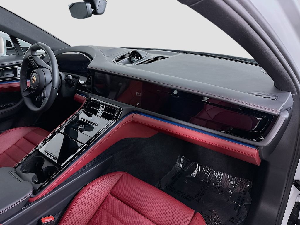 New 2026 Porsche Panamera image 31