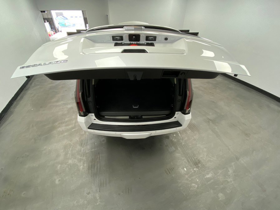 Used 2016 Cadillac Escalade ESV Premium image 53