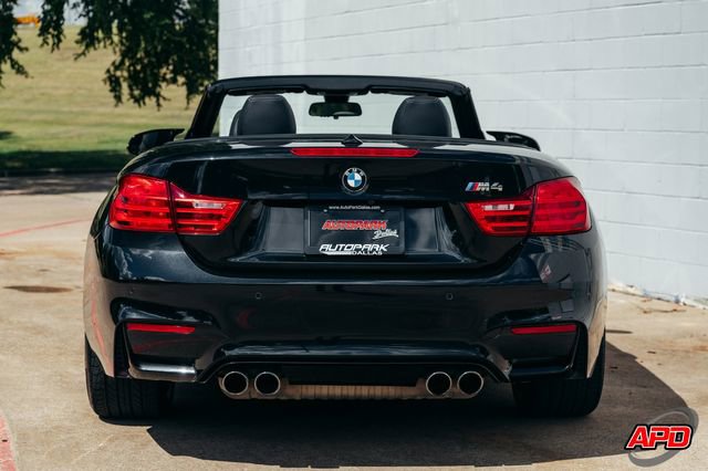 Used 2015 BMW M4 Convertible image 15