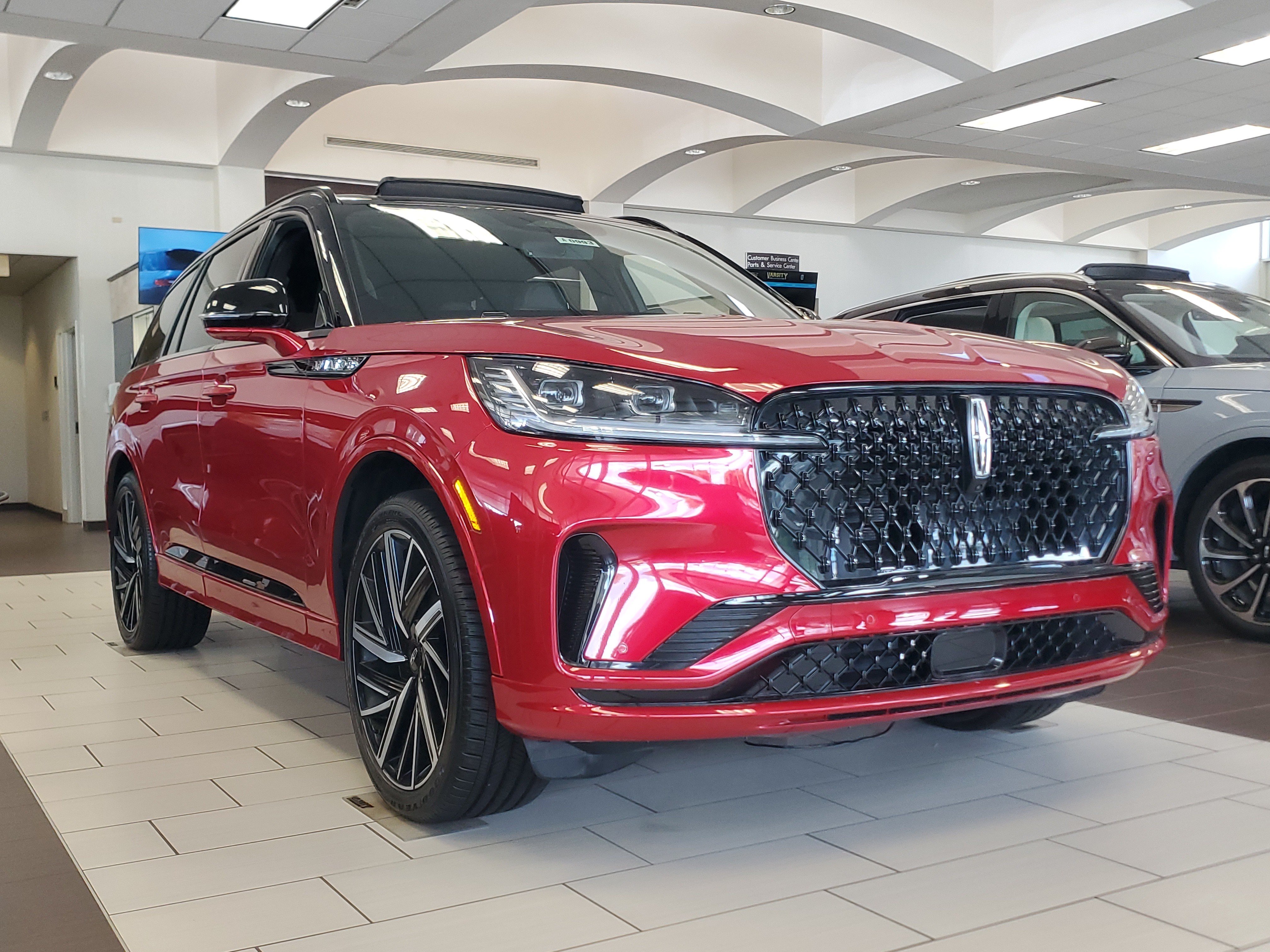 New 2026 Lincoln Aviator Black Label w/ Black Label Special Edition