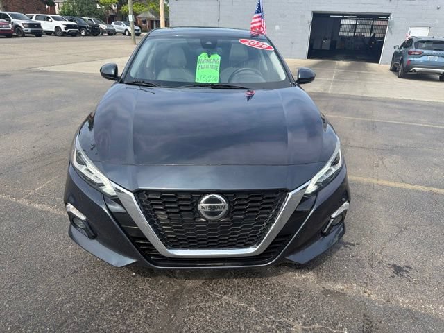 Used 2020 Nissan Altima 2.5 SV AWD/4WD image 2
