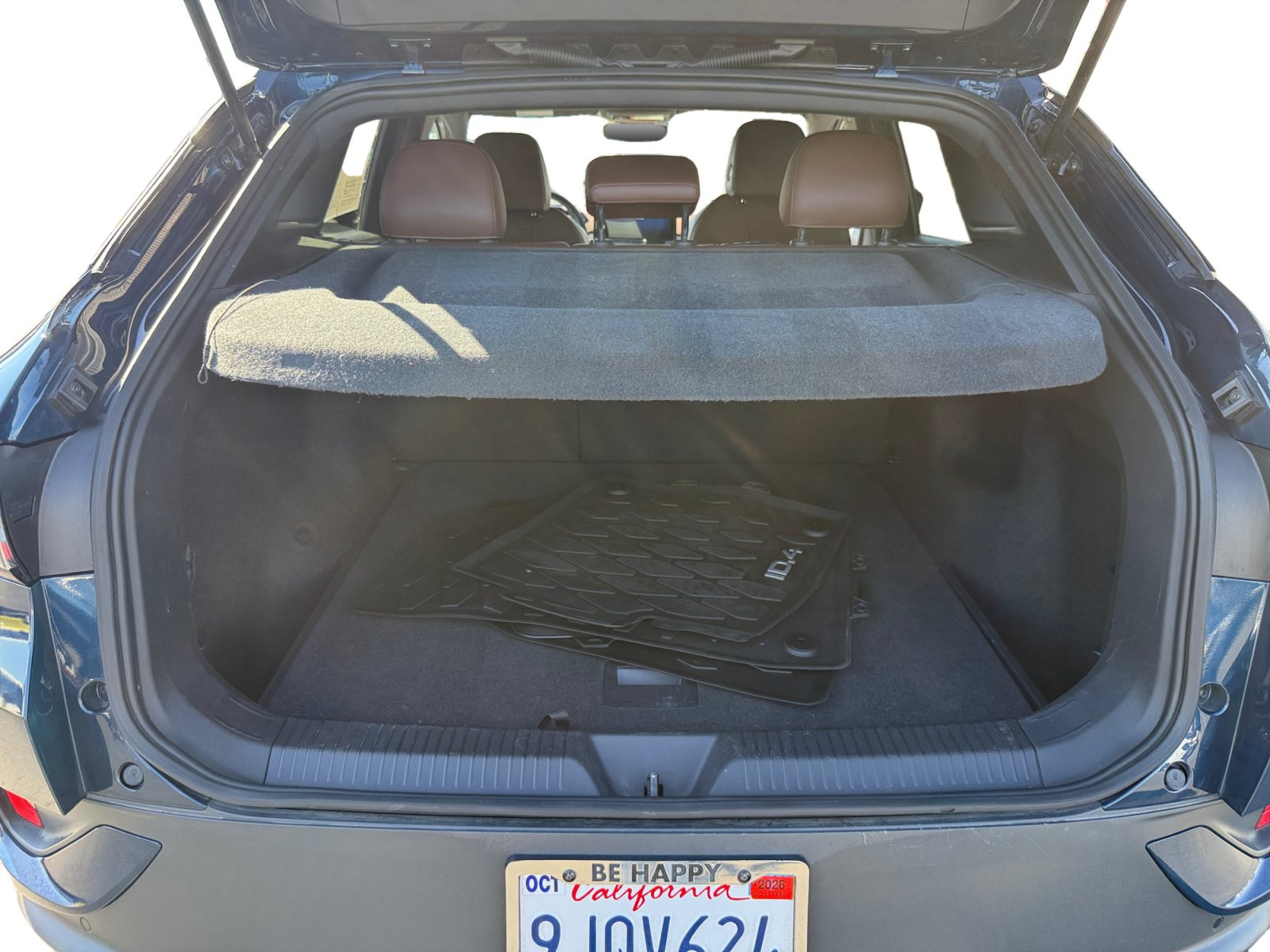 Used 2023 Volkswagen ID.4 Pro AWD/4WD image 17