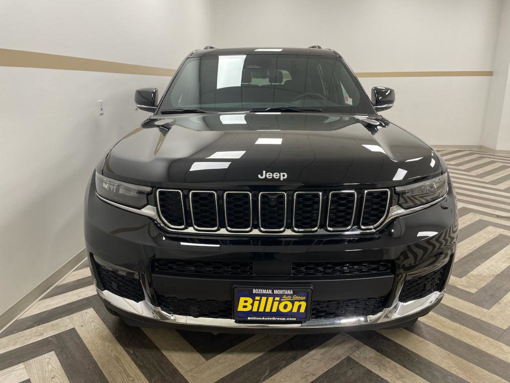 New 2025 Jeep Grand Cherokee L Limited w/ Luxury Tech Group II image 16