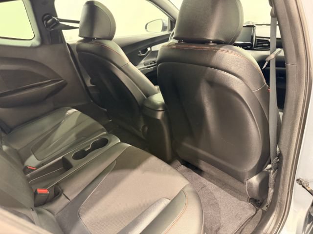 Used 2019 Hyundai Veloster 2.0 Premium FWD image 22