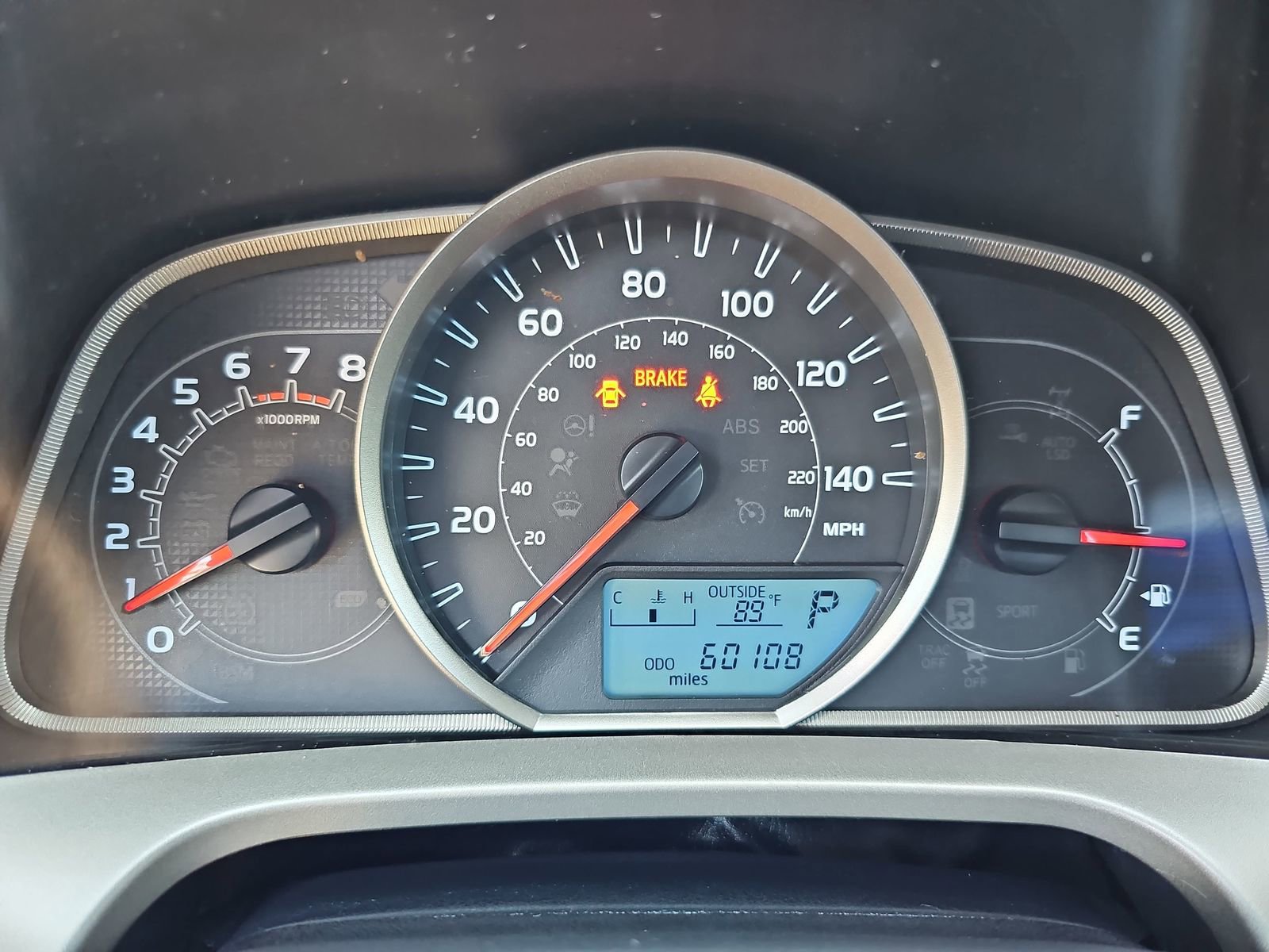 Used 2015 Toyota RAV4 LE image 20