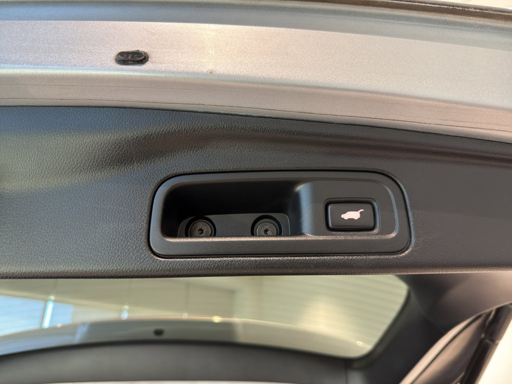 Used 2018 Honda Pilot Elite image 22