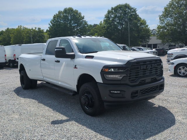 New 2026 RAM 3500 Tradesman AWD/4WD image 7