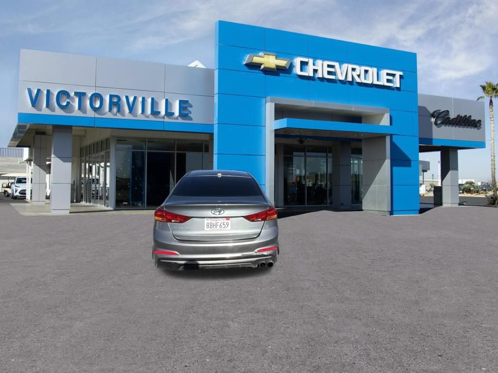 Used 2018 Hyundai Elantra Sport w/ Sport Premium Package 03 FWD image 7